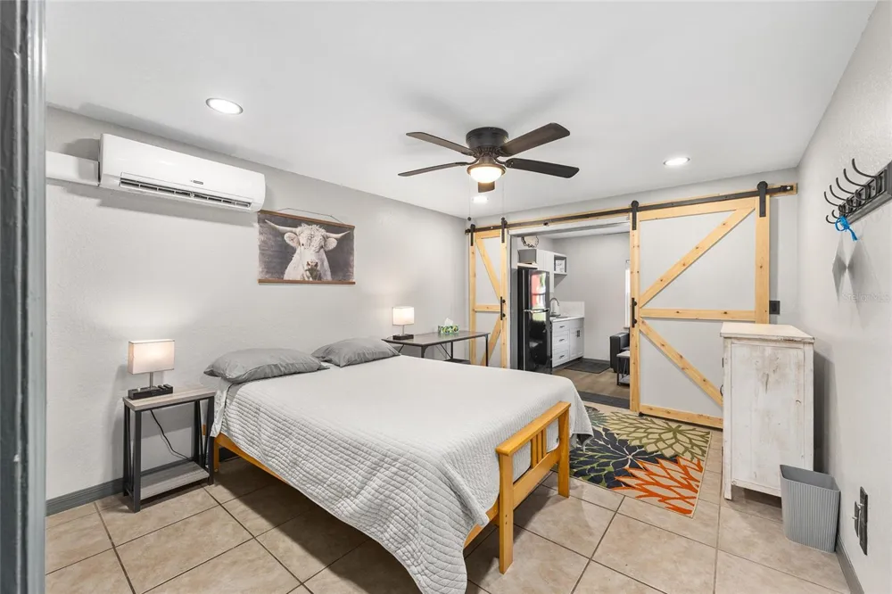 2 COUNT FLEET DRIVE ocala, FL 34482