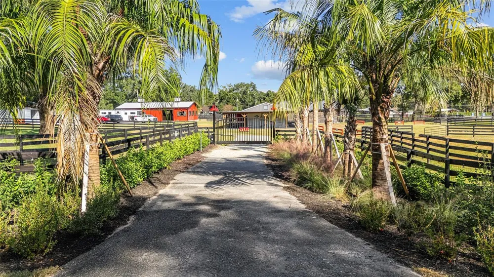 2 COUNT FLEET DRIVE ocala, FL 34482