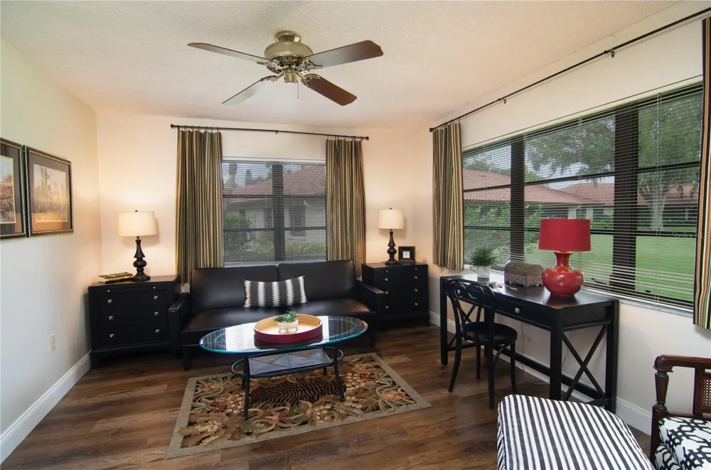 5635 GOLF POINTE DRIVE #101 Sarasota, FL 34243