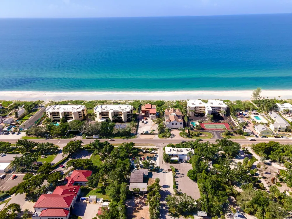 681 GULF BAY ROAD Longboat Key, FL 34228