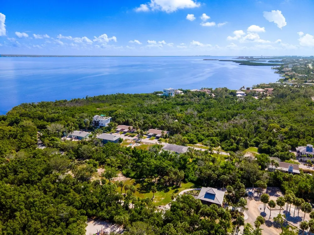 681 GULF BAY ROAD Longboat Key, FL 34228