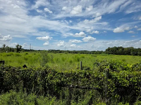 2351 NE HIGHWAY 41