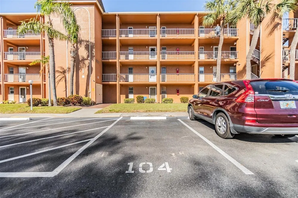 12760 INDIAN ROCKS ROAD #104 Largo, FL 33774