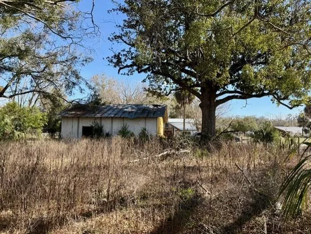 1219 PARIS STREET Bell, FL 32619