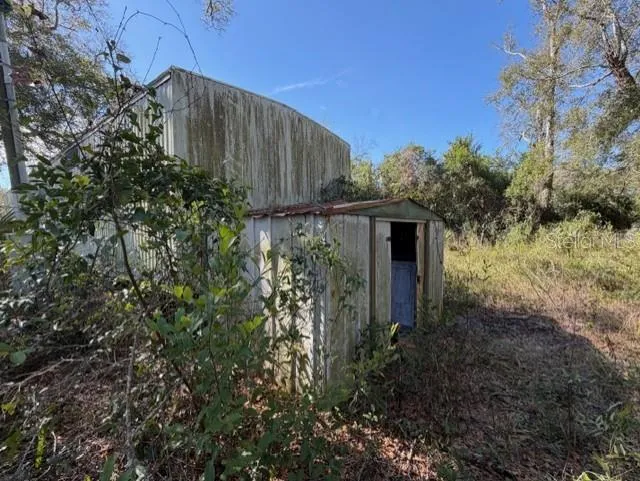 1219 PARIS STREET Bell, FL 32619