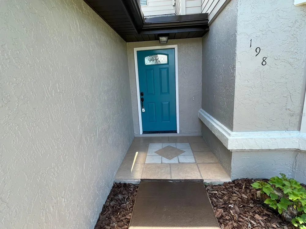 198 LAKE COURT Kissimmee, FL 34743