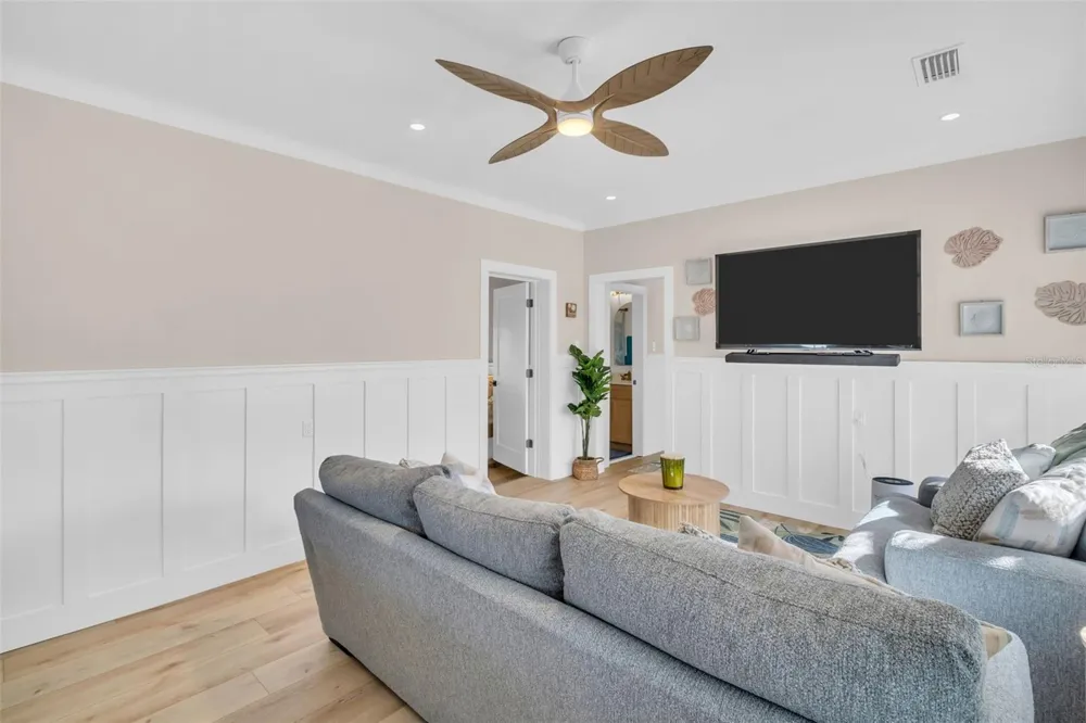 16613 GULF BOULEVARD North Redington Beach, FL 33708
