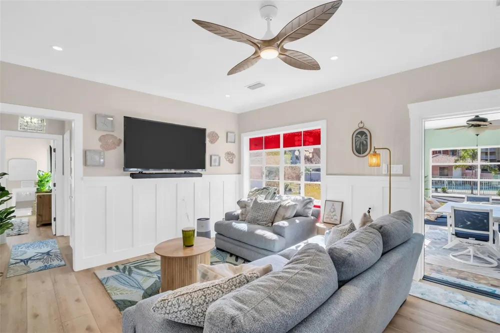 16613 GULF BOULEVARD North Redington Beach, FL 33708