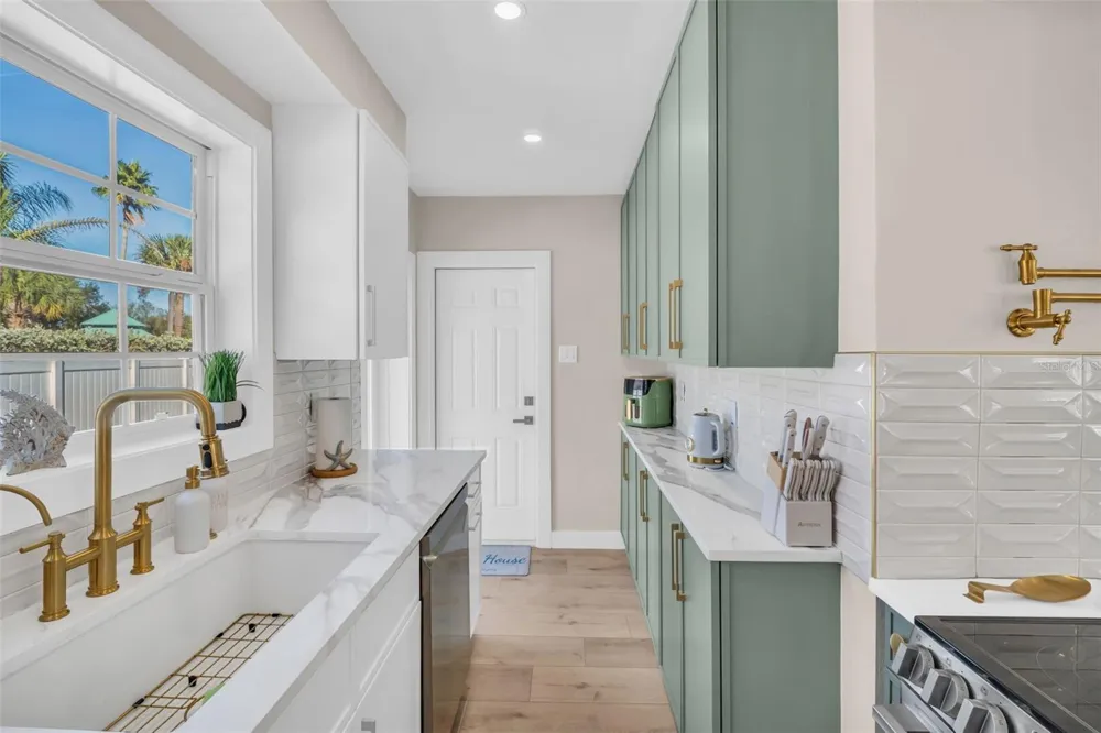 16613 GULF BOULEVARD North Redington Beach, FL 33708