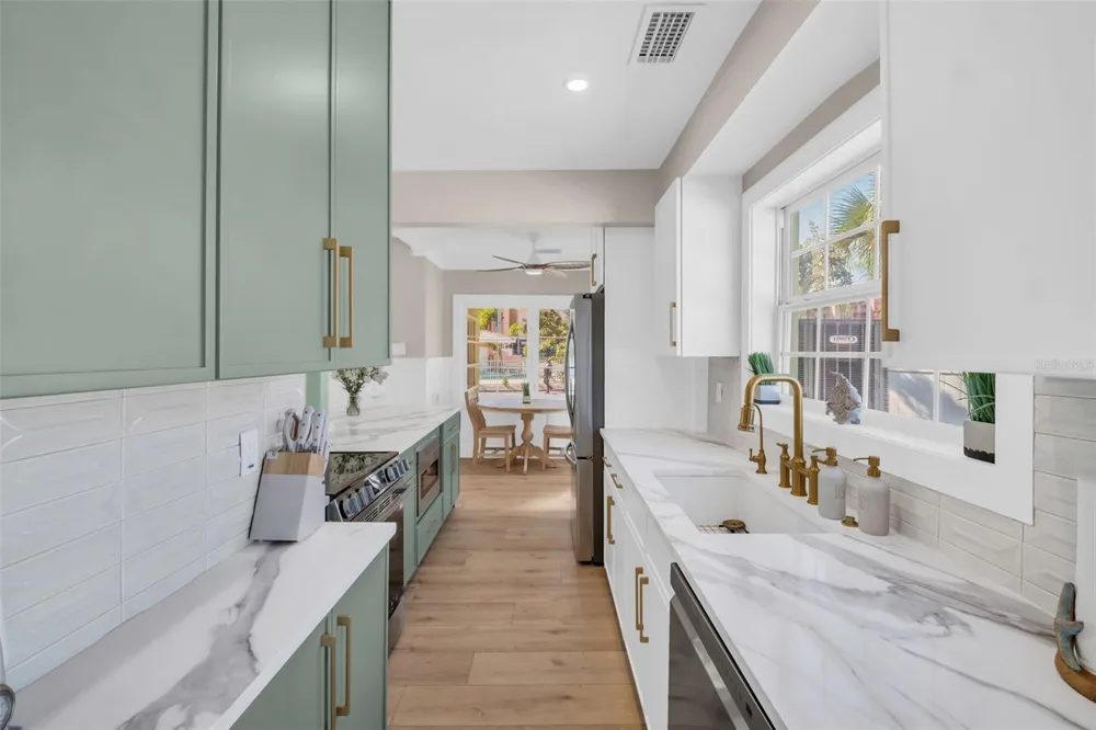 16613 GULF BOULEVARD North Redington Beach, FL 33708