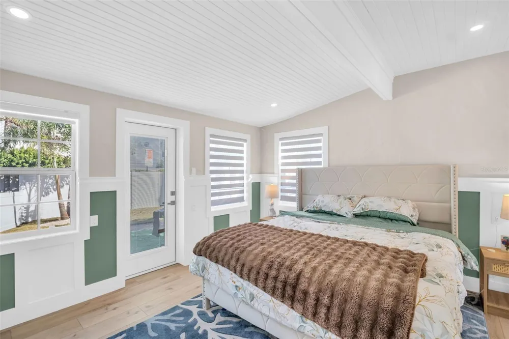 16613 GULF BOULEVARD North Redington Beach, FL 33708