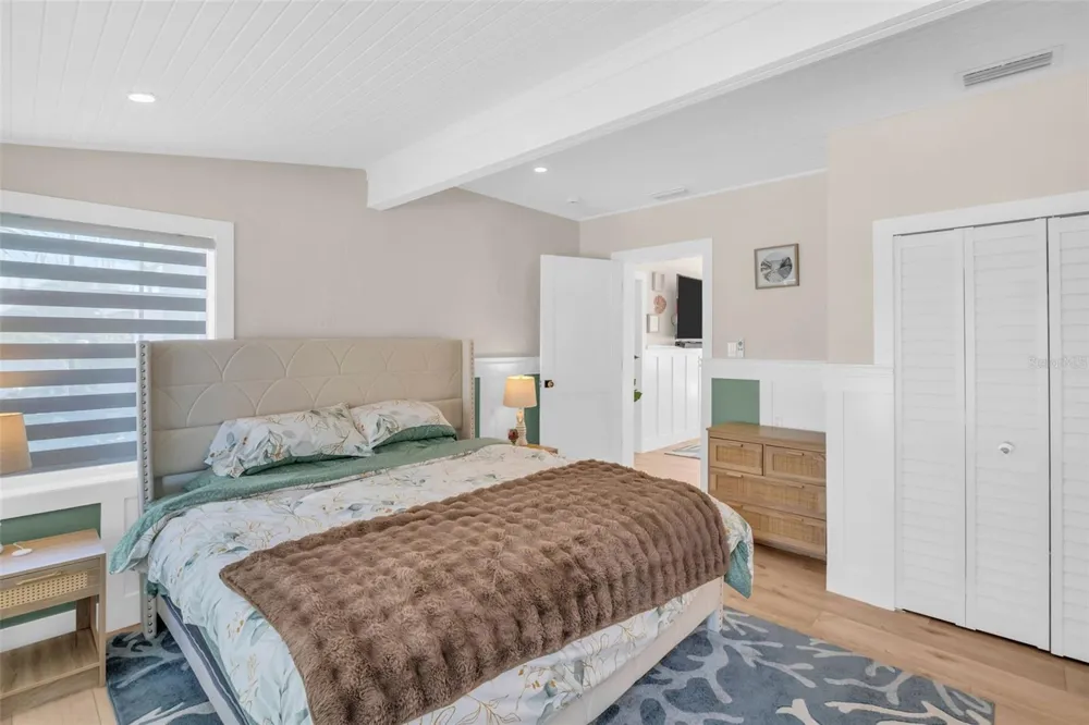 16613 GULF BOULEVARD North Redington Beach, FL 33708