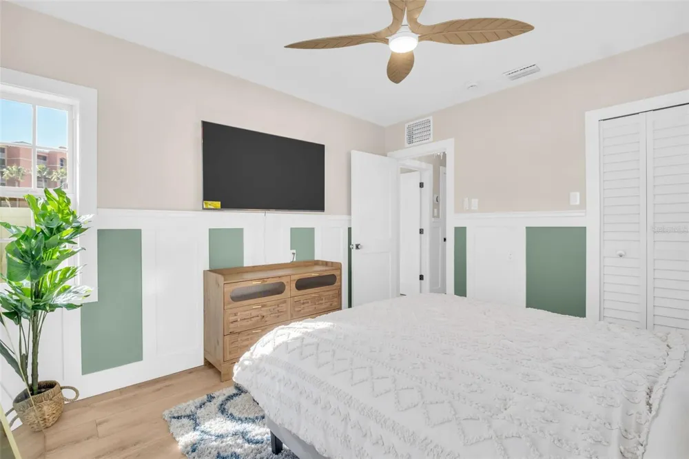16613 GULF BOULEVARD North Redington Beach, FL 33708