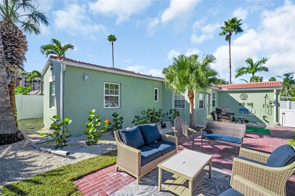 16613 GULF BOULEVARD North Redington Beach, FL 33708