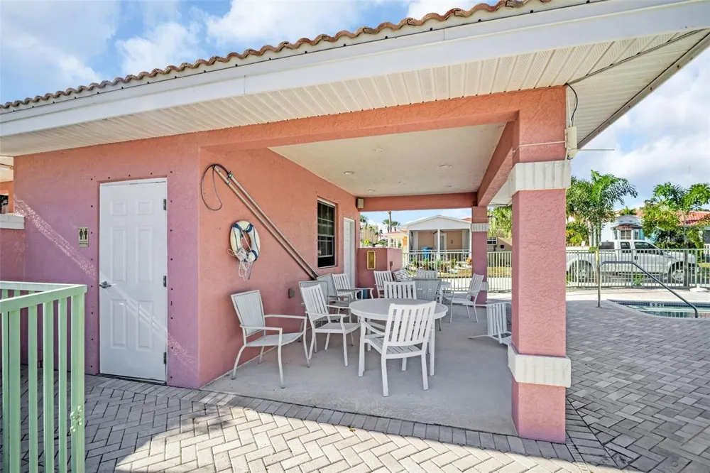 16613 GULF BOULEVARD North Redington Beach, FL 33708