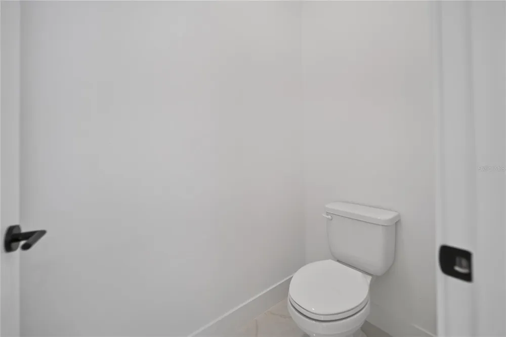 659 MALDIVES TRAIL Sarasota, FL 34234