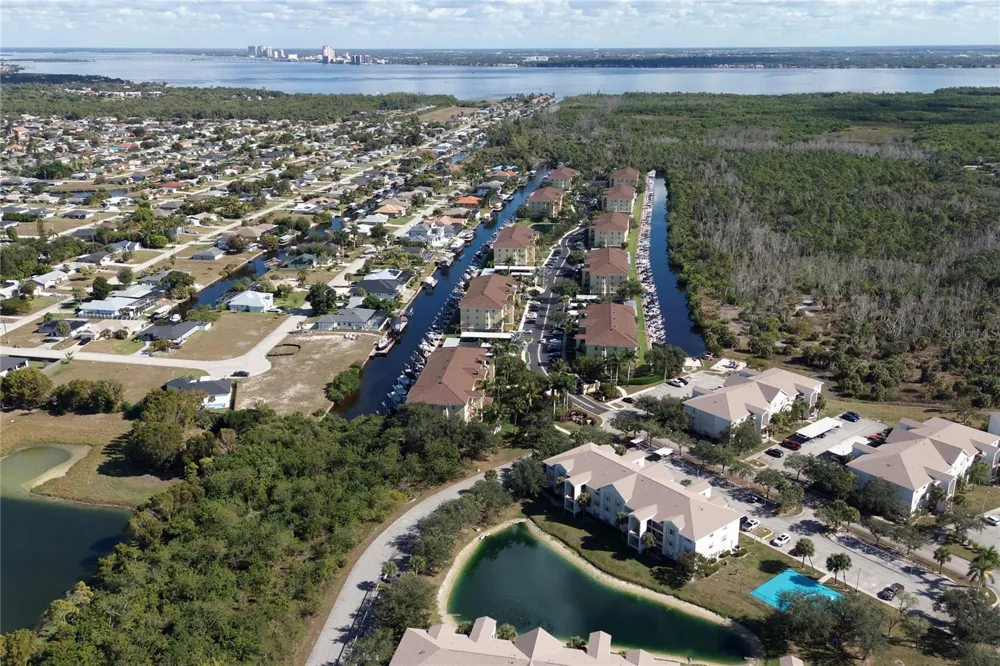 1771 FOUR MILE COVE PARKWAY #1031 Cape Coral, FL 33990