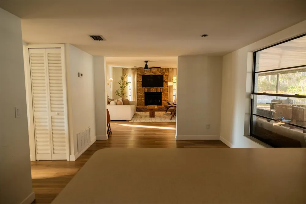 3728 MURRAY DALE DRIVE Valrico, FL 33596