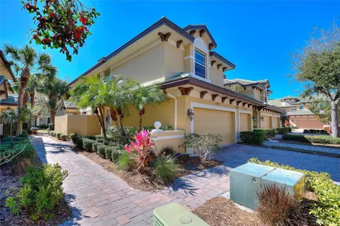 6508 MOORINGS POINT CIRCLE #201