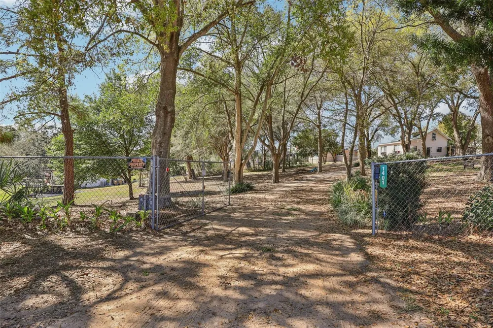 WESTMORELAND AVENUE Eustis, FL 32726