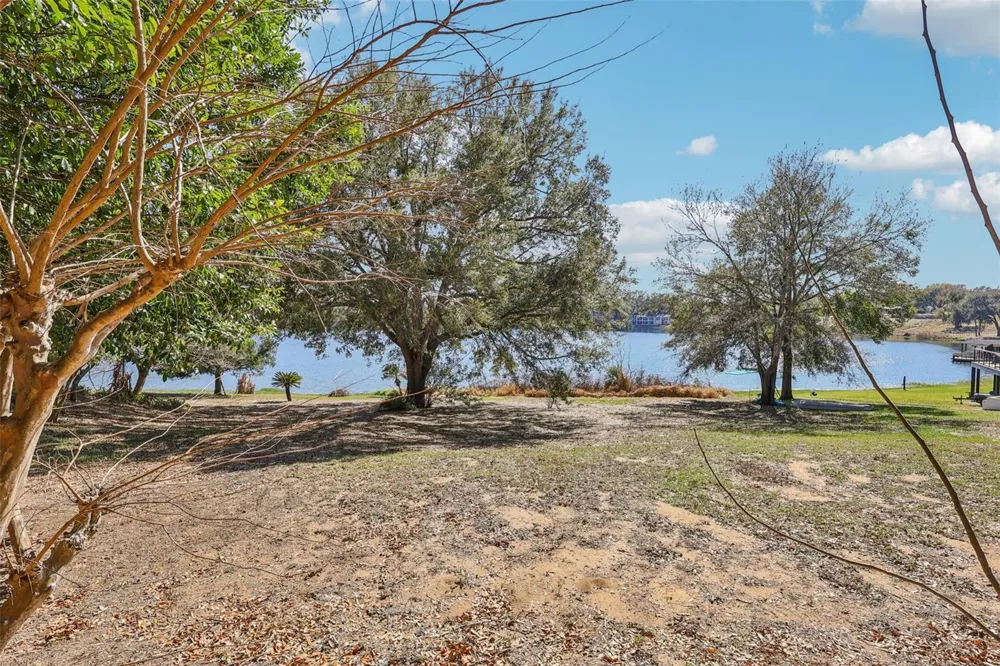 WESTMORELAND AVENUE Eustis, FL 32726