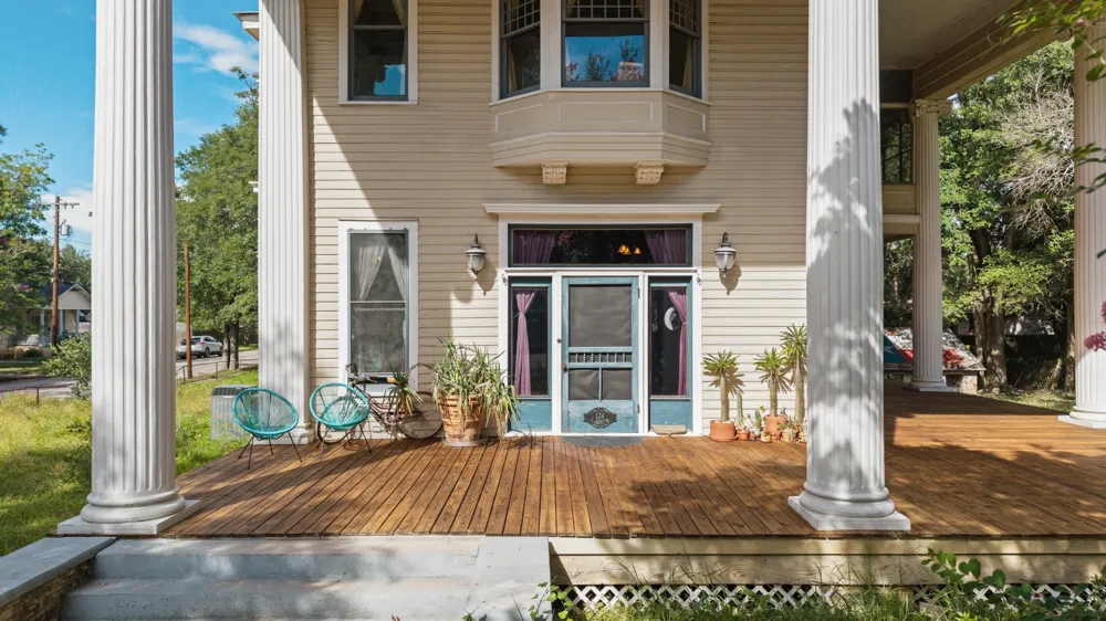 124 Hamilton Street Gonzales, TX 78629
