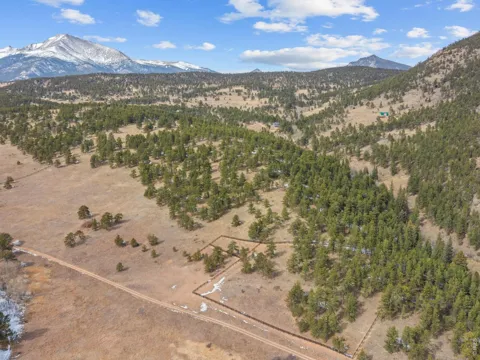 17667 Highway 7