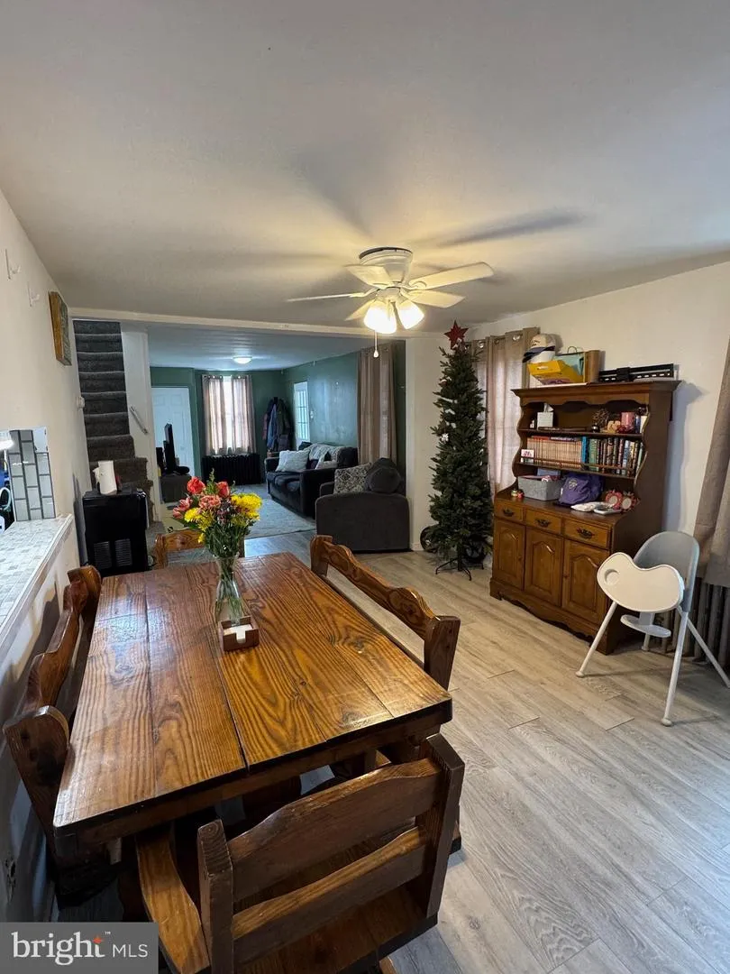 527 MAIN Mcsherrystown, PA 17344