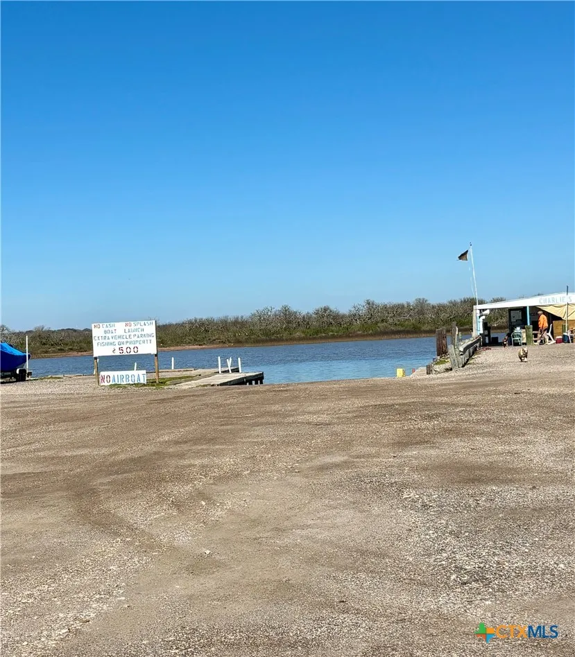355 County Road 202 Sargent, TX 77414