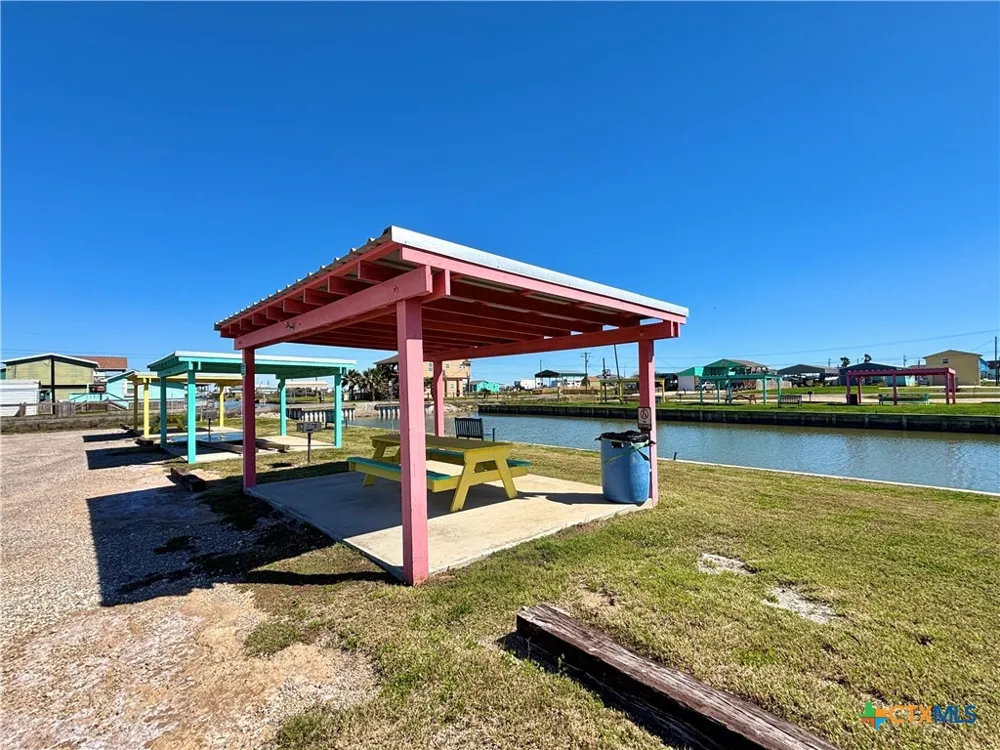 355 County Road 202 Sargent, TX 77414