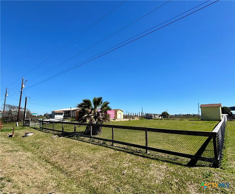 355 County Road 202 Sargent, TX 77414