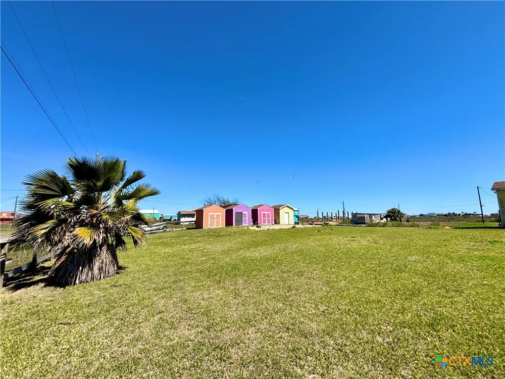 355 County Road 202 Sargent, TX 77414