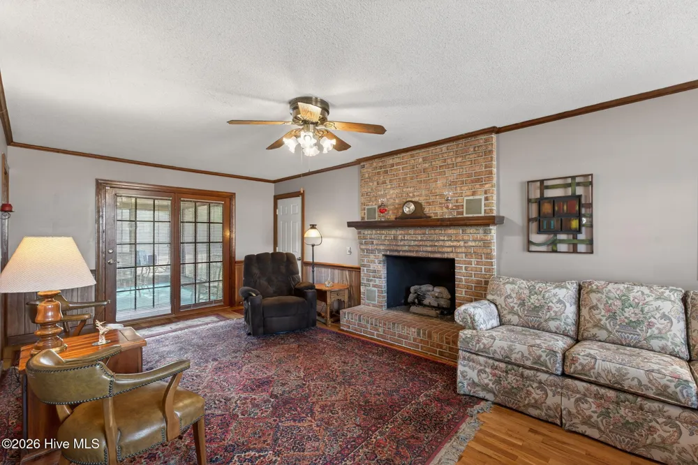 1201 Willeyton Road Gates, NC 27937