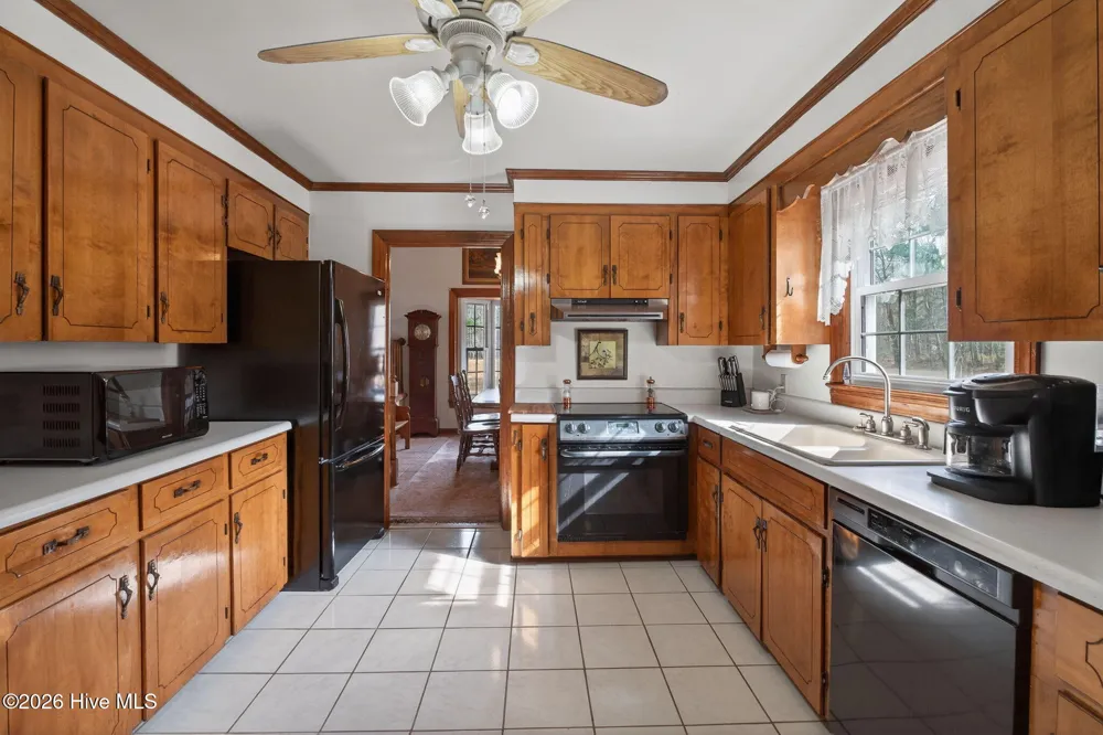 1201 Willeyton Road Gates, NC 27937