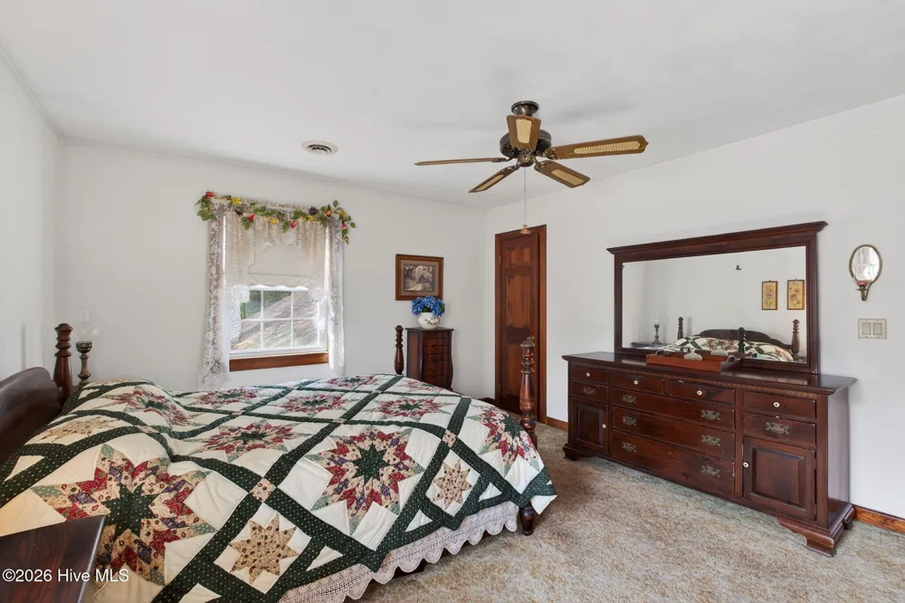 1201 Willeyton Road Gates, NC 27937
