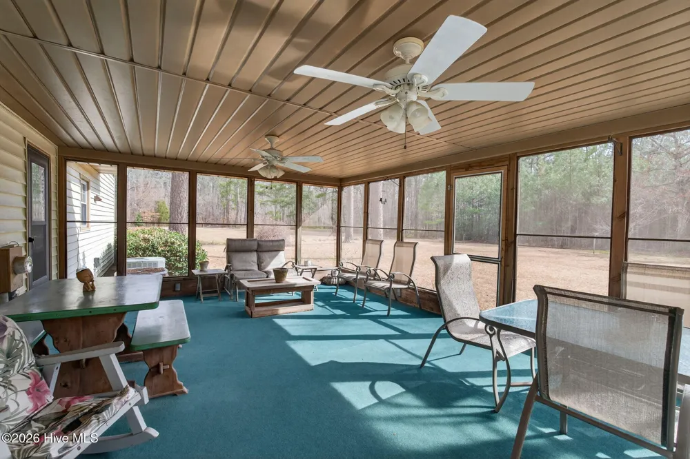 1201 Willeyton Road Gates, NC 27937