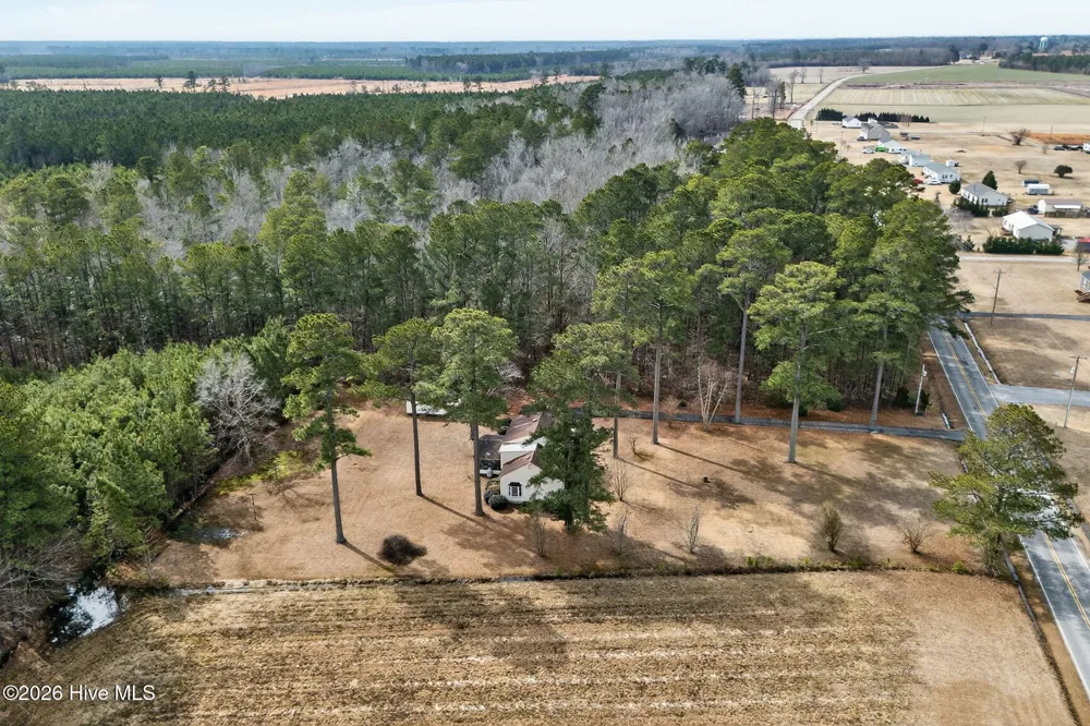 1201 Willeyton Road Gates, NC 27937