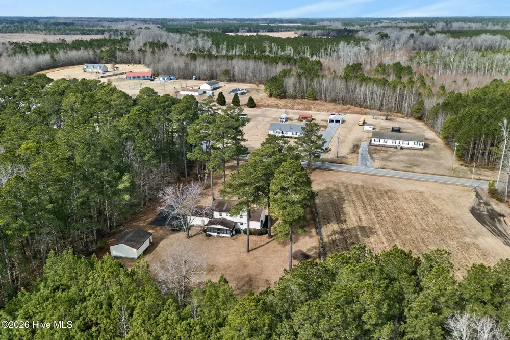 1201 Willeyton Road Gates, NC 27937