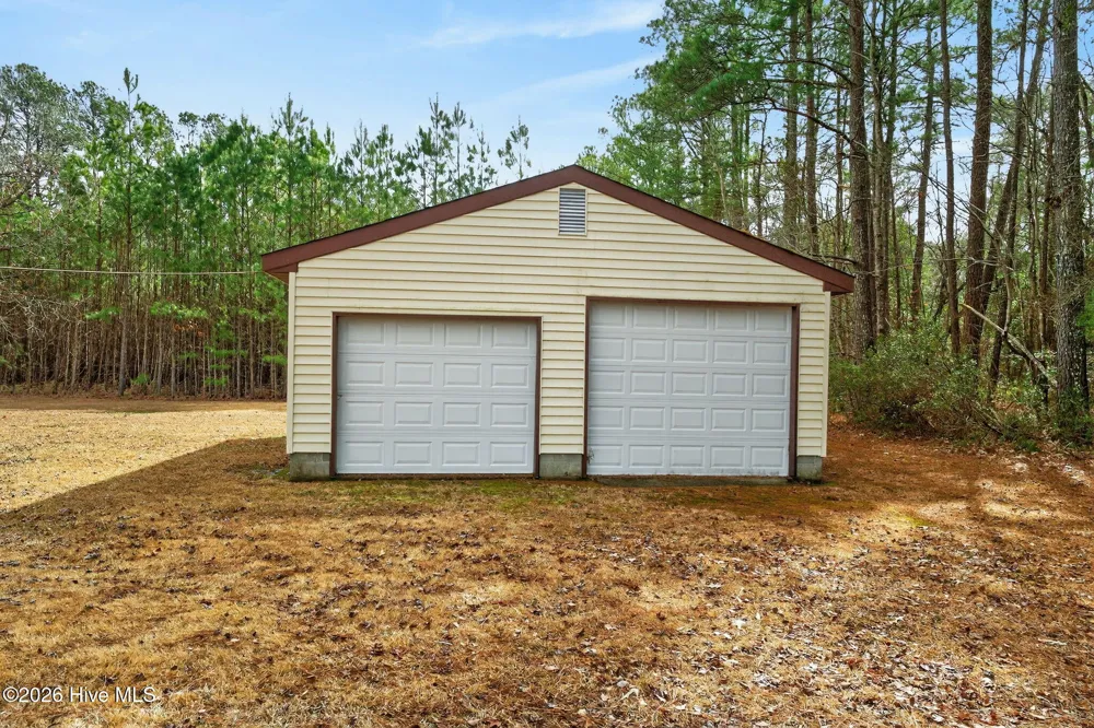 1201 Willeyton Road Gates, NC 27937
