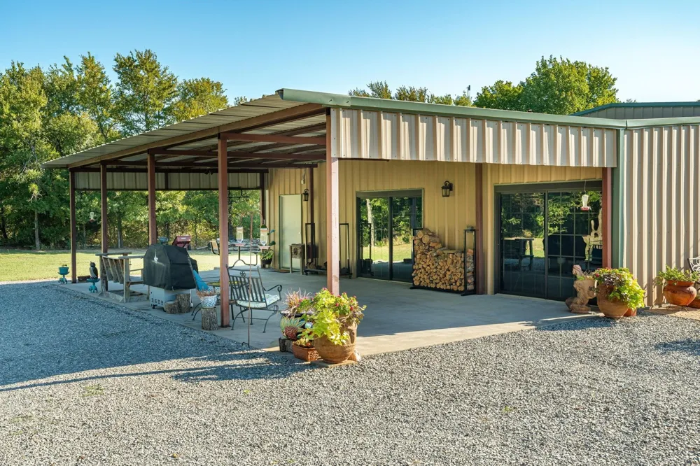 2691 County Road 3335 Ladonia, TX 75449