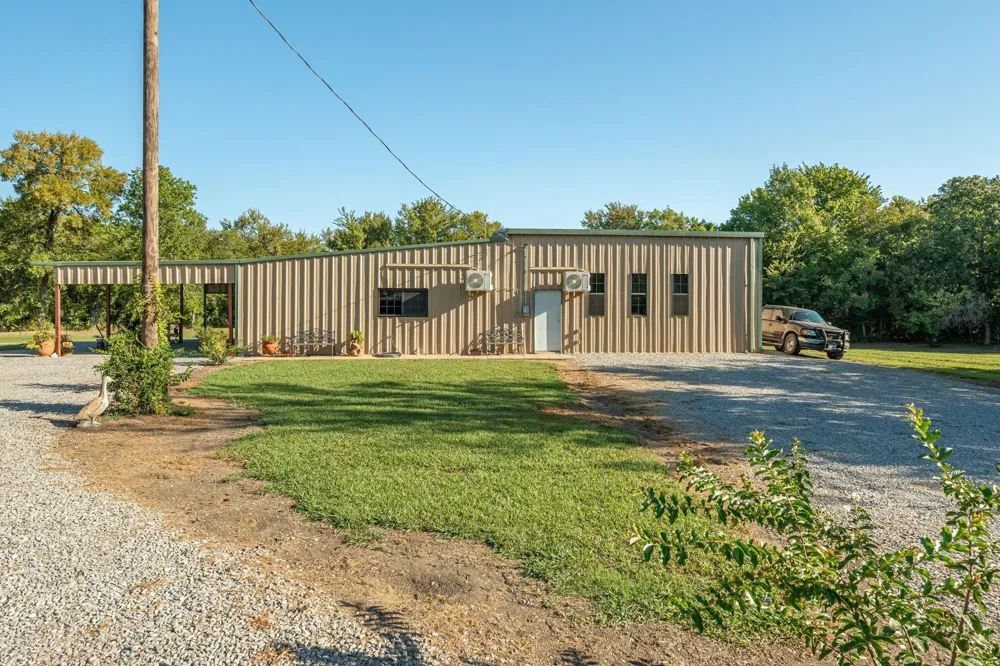 2691 County Road 3335 Ladonia, TX 75449