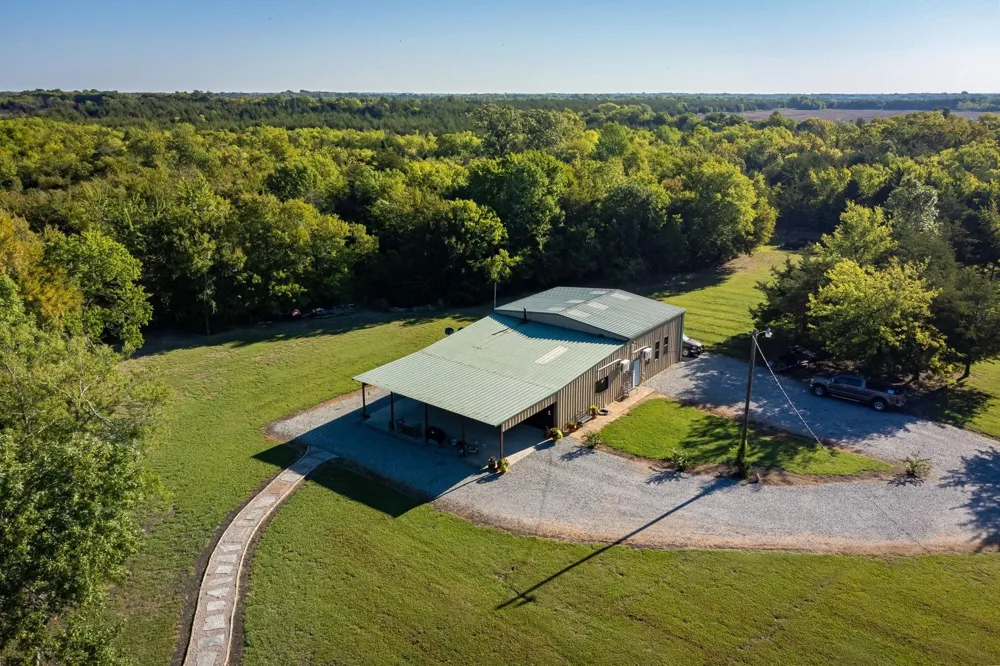 2691 County Road 3335 Ladonia, TX 75449