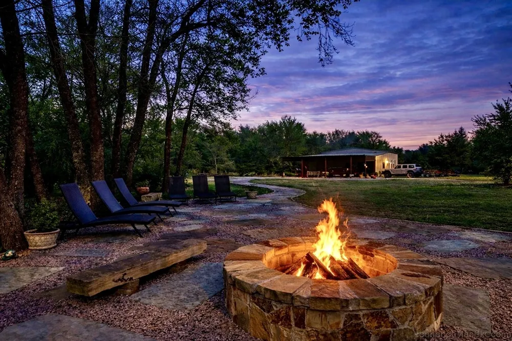2691 County Road 3335 Ladonia, TX 75449