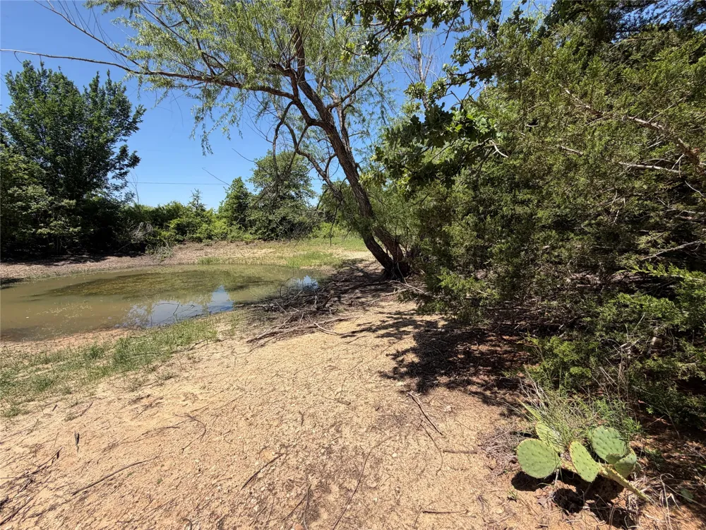 230 Keys Road Sunset, TX 76270