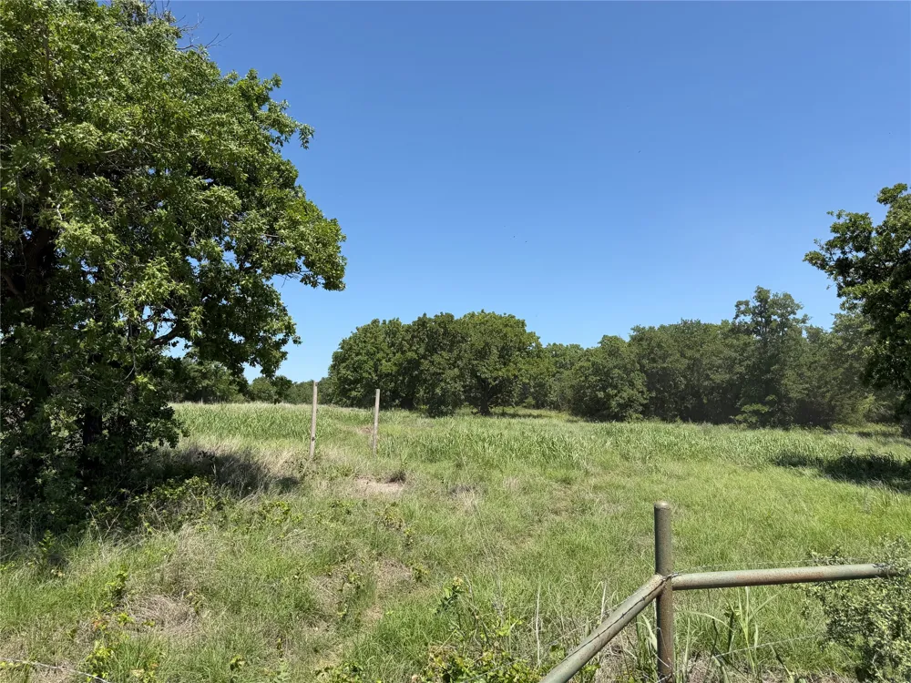 230 Keys Road Sunset, TX 76270