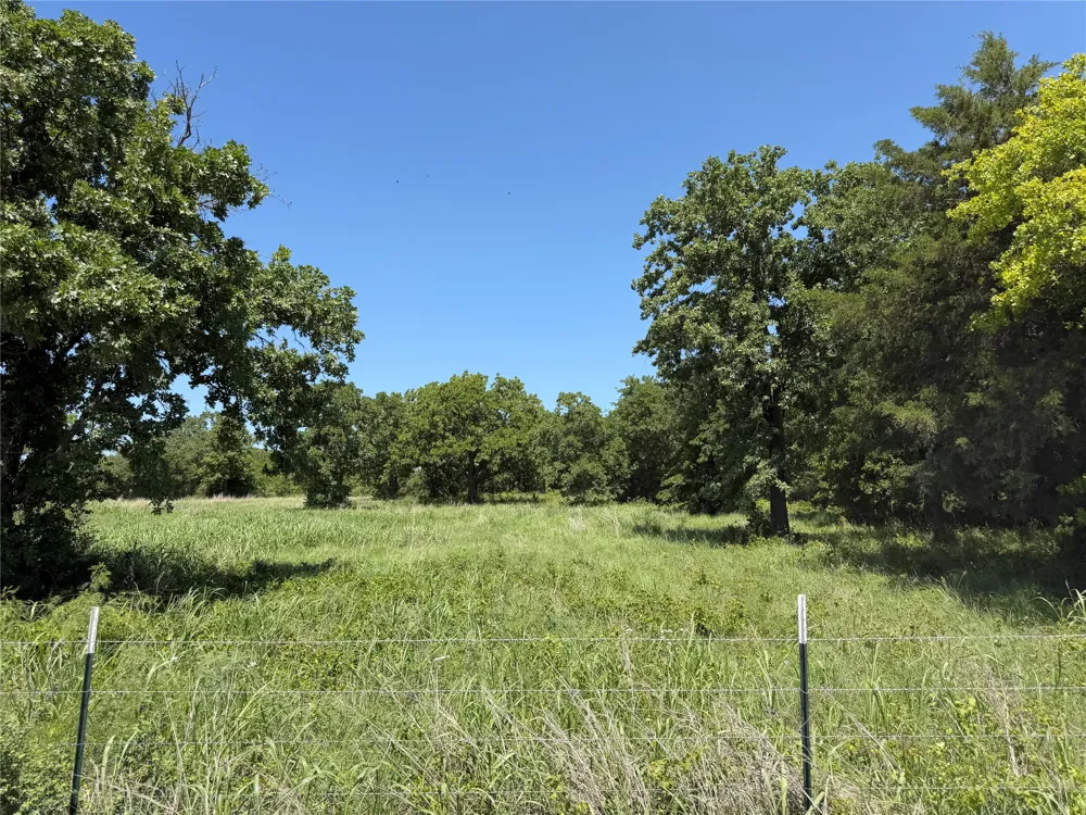 230 Keys Road Sunset, TX 76270
