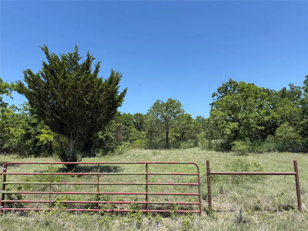 230 Keys Road Sunset, TX 76270
