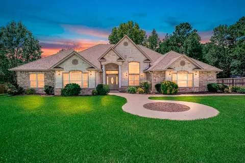 110 Kayla Lane