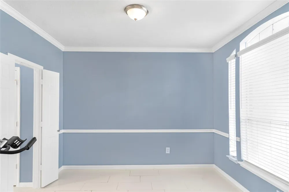 1405 El Camino Village Drive Webster, TX 77058