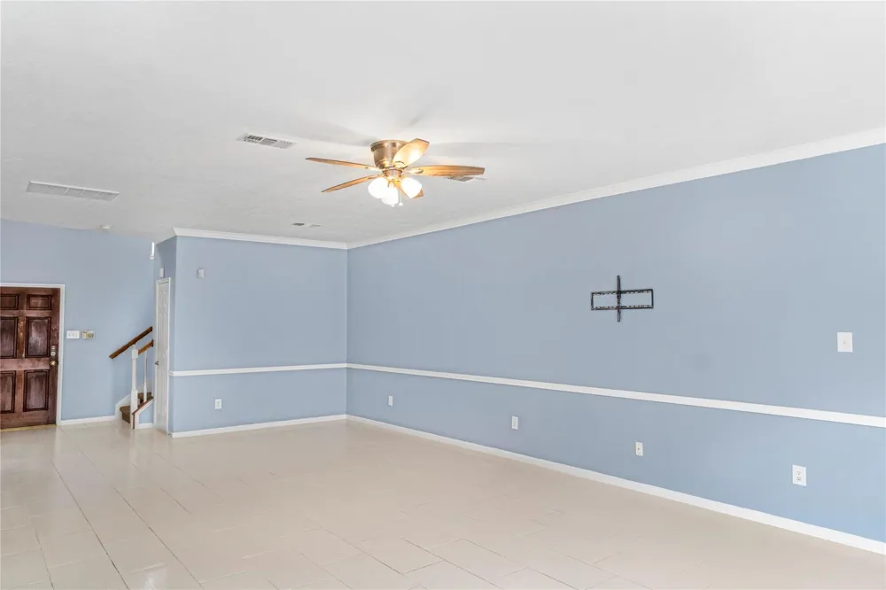 1405 El Camino Village Drive Webster, TX 77058